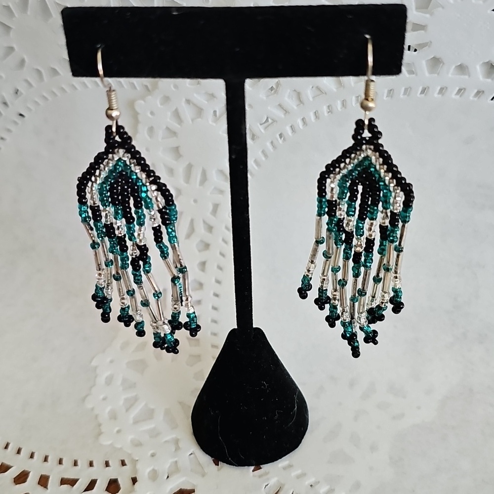 Philadelphia Eagle Fans Elegant Beaded Dangle Earrings - Black and Teal